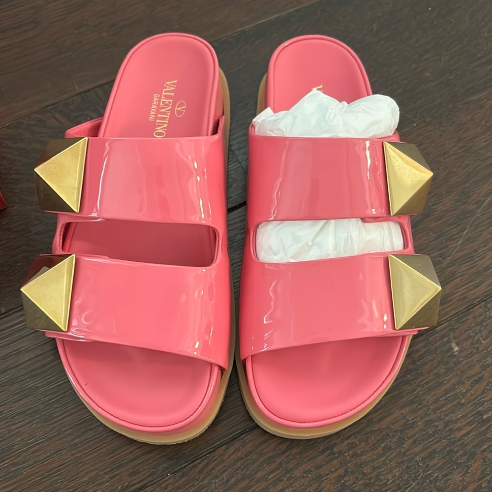 Valentino slides